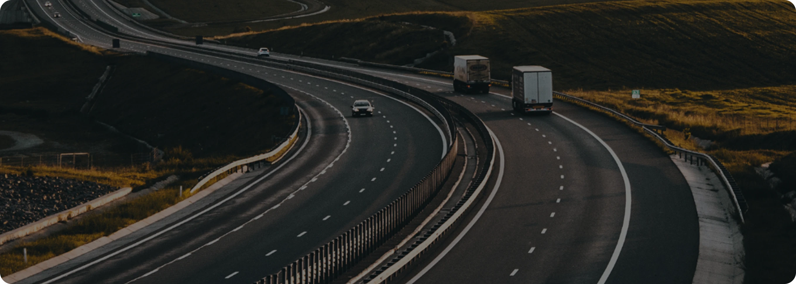GPS, TMS, kalkulacja kosztów, e-TOLL/SENT, zwrot VAT i AI dla transportu — jeden ekosystem do kontroli floty, kosztów i zleceń
